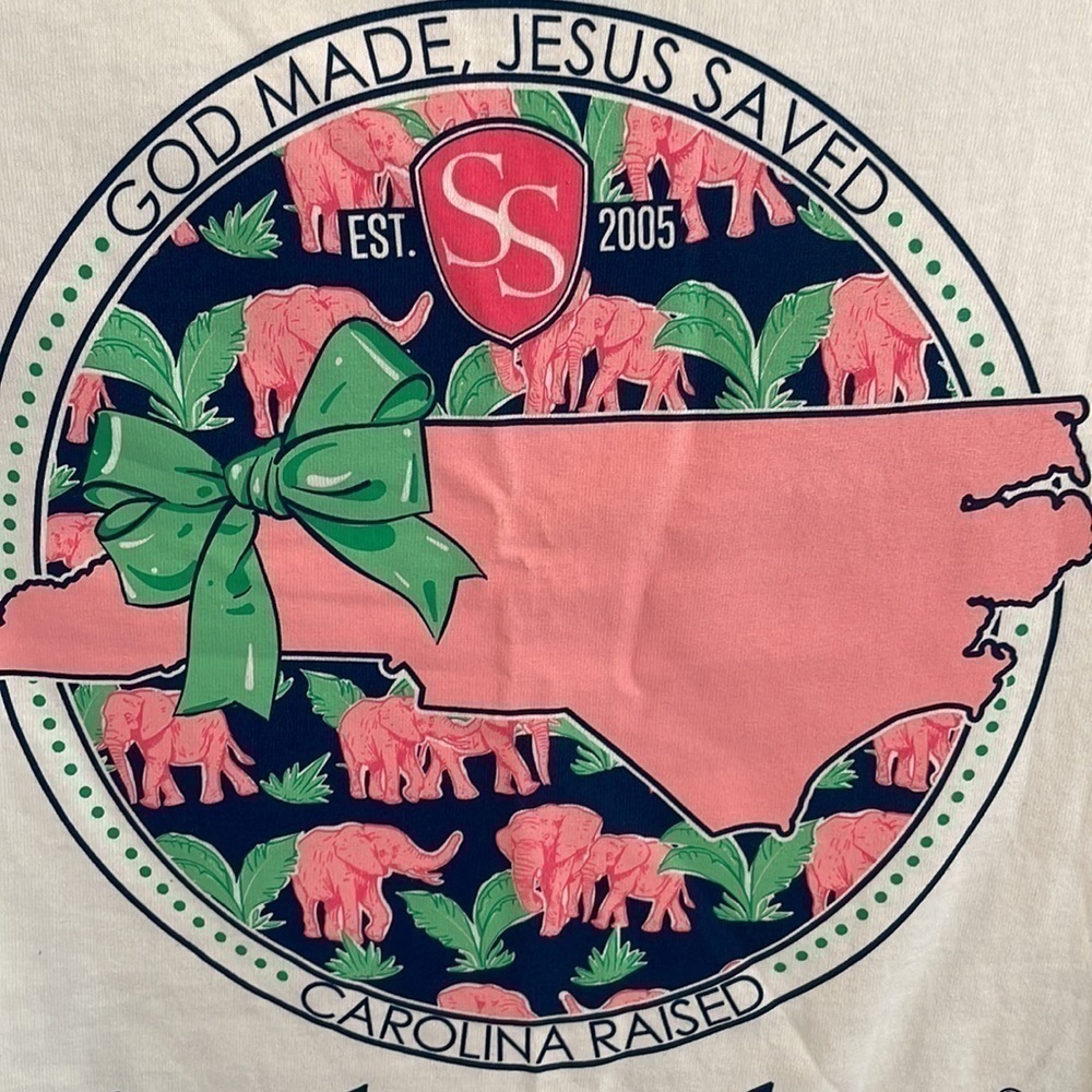 SIMPLY Southern "Carolina Raised" Tee Shirt M North Carolina elephants bows NWOT